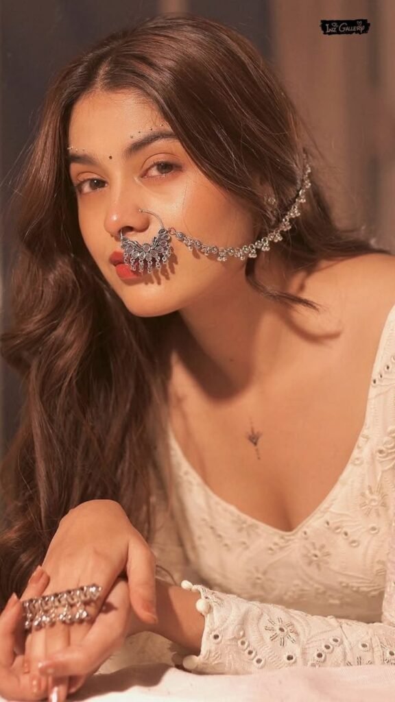 e8c337aefca161fa02a72b45d6b3663e (1)